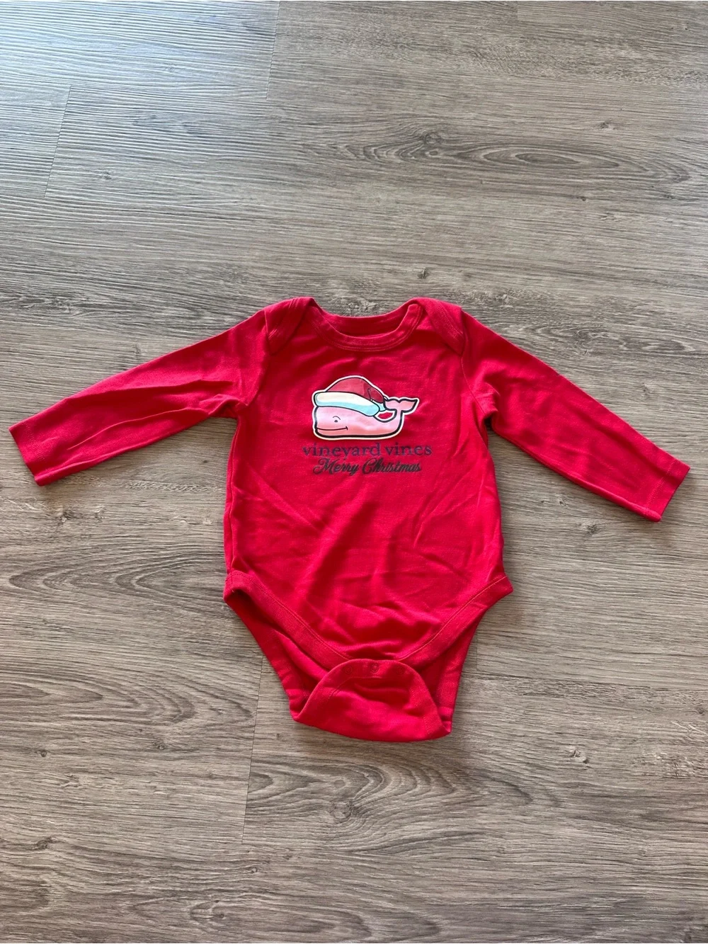 Vineyard Vines Red 'Merry Christmas' Baby Onesie - 12-18 Months - EUC